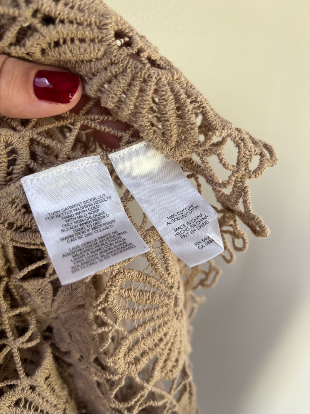 Jones New York S/M Women’s tan floral crochet tie-front cardigan - Picture 7 of 7